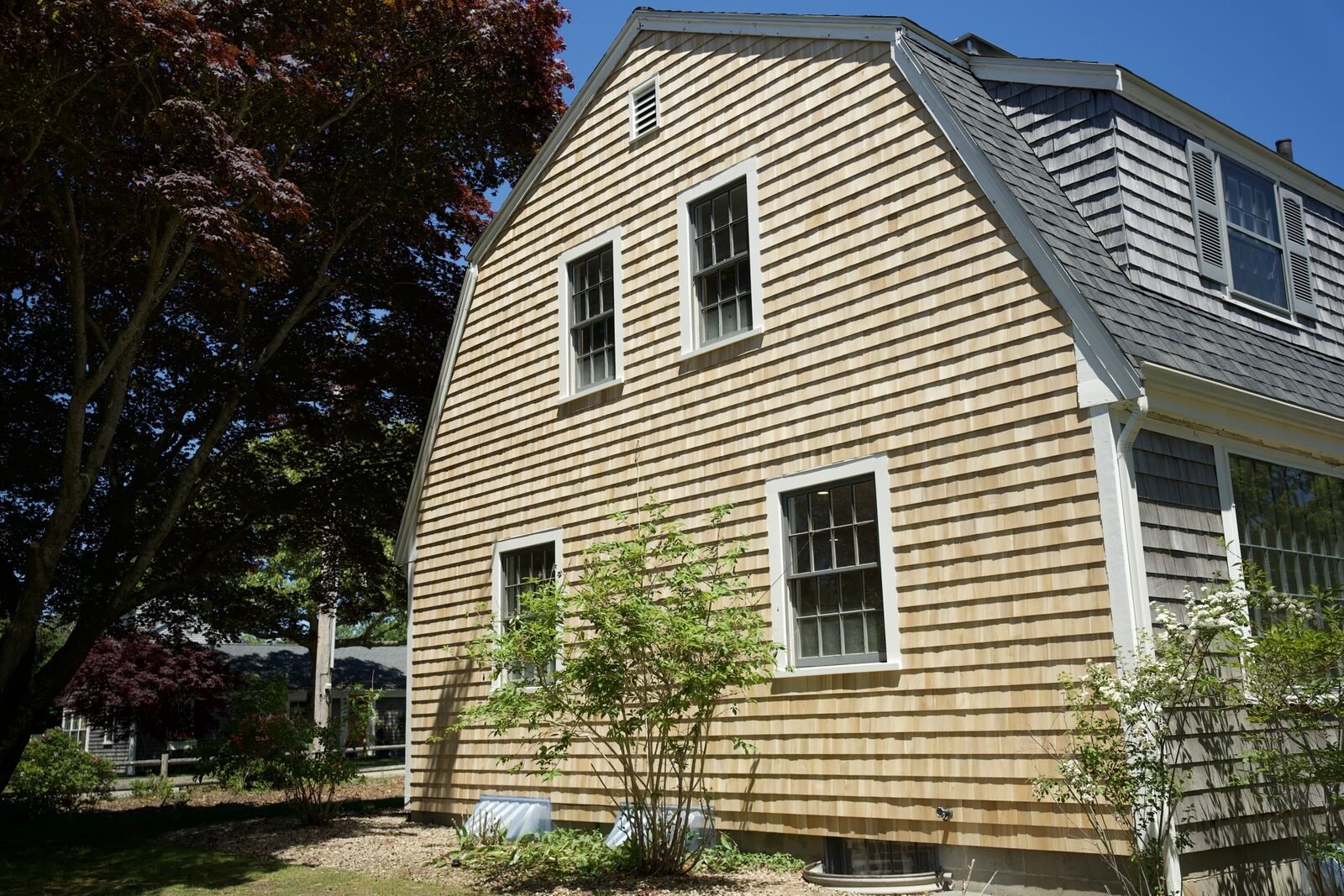 Siding photo 5