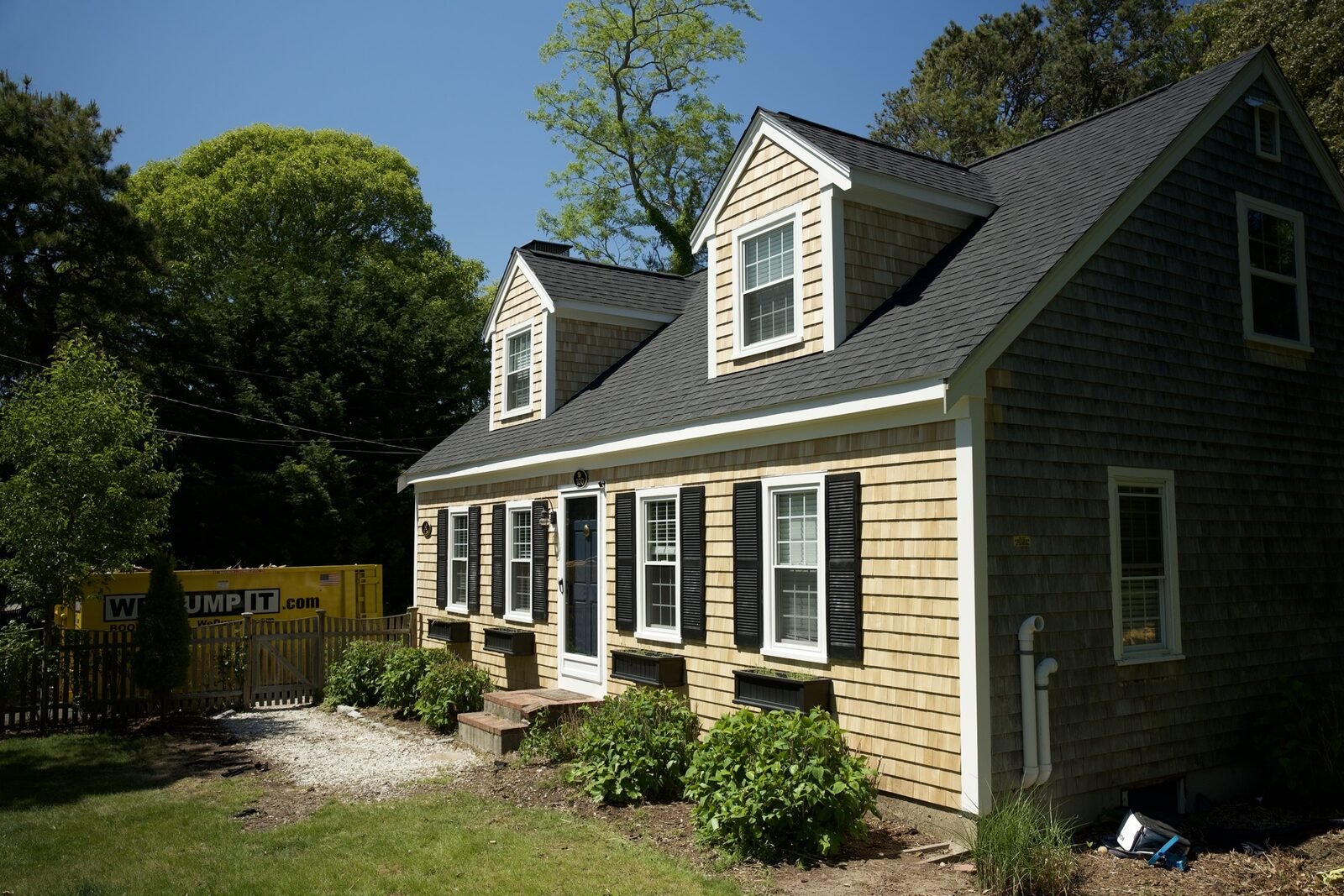 Siding photo 9